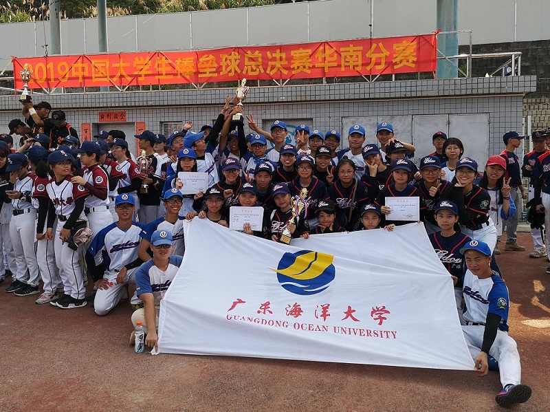 获奖大合照.jpg